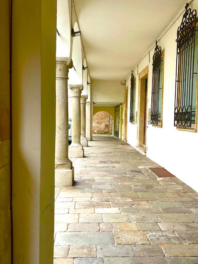 Appartement Ca' Del Sole - Attico Panoramico In Centro Storico à Montagnana  Extérieur photo